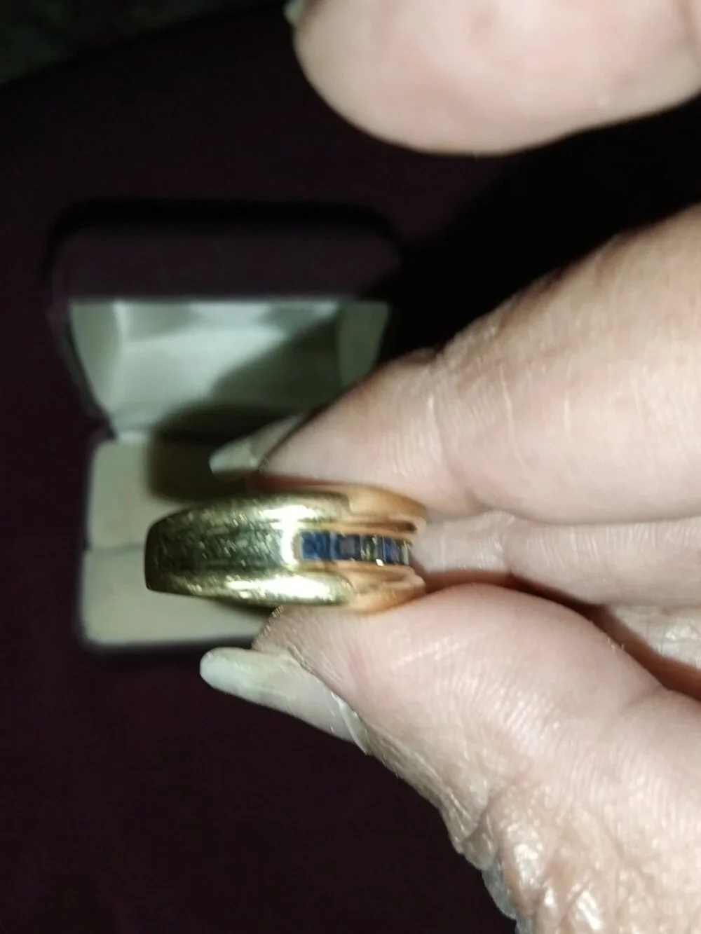 Very Nice 14kt Solid Gold 7.2g Blue Sapphire Men's Ring Sz 7.25